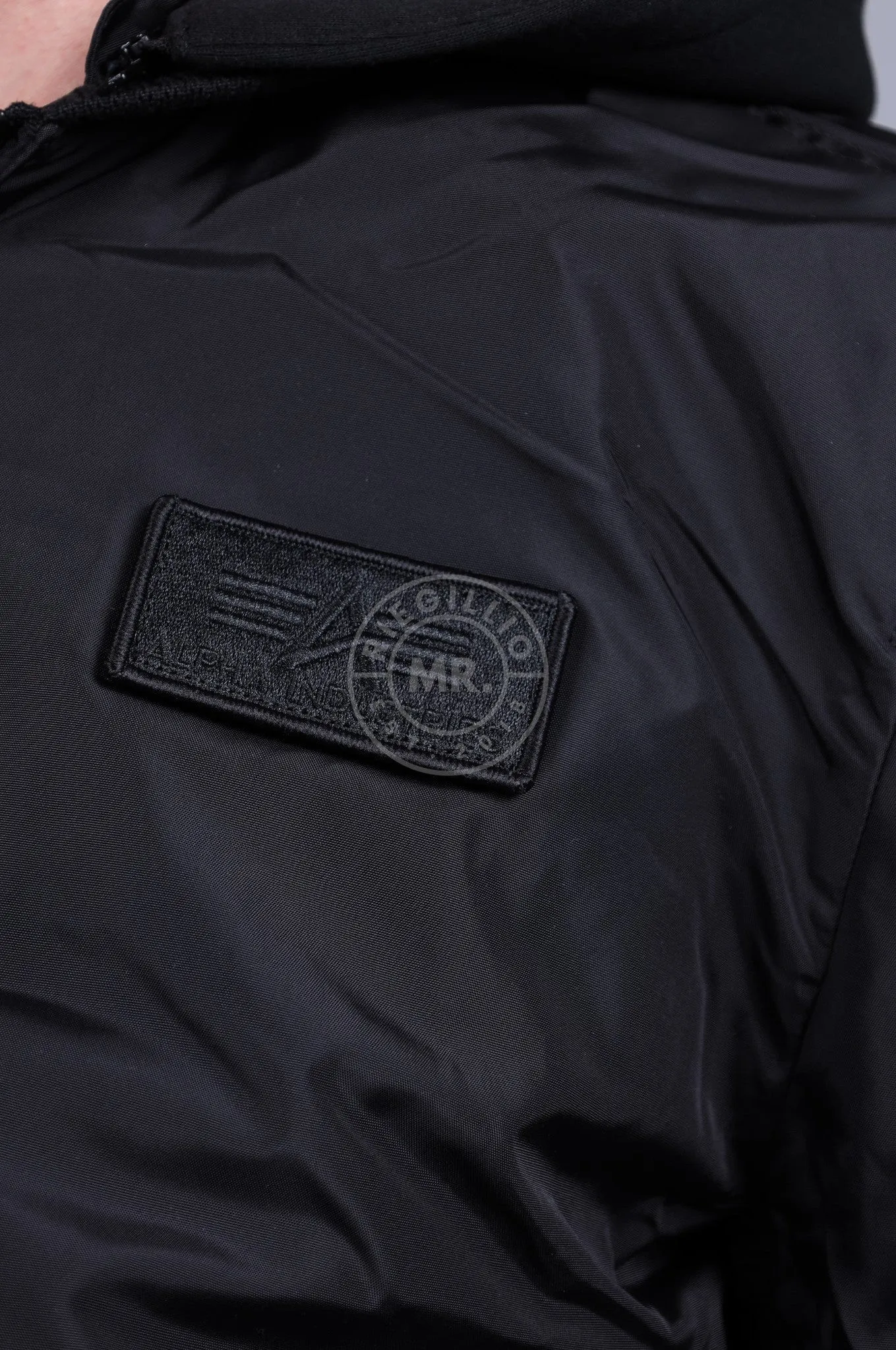 Alpha Industries MA-1 TT Hood - Black / Black