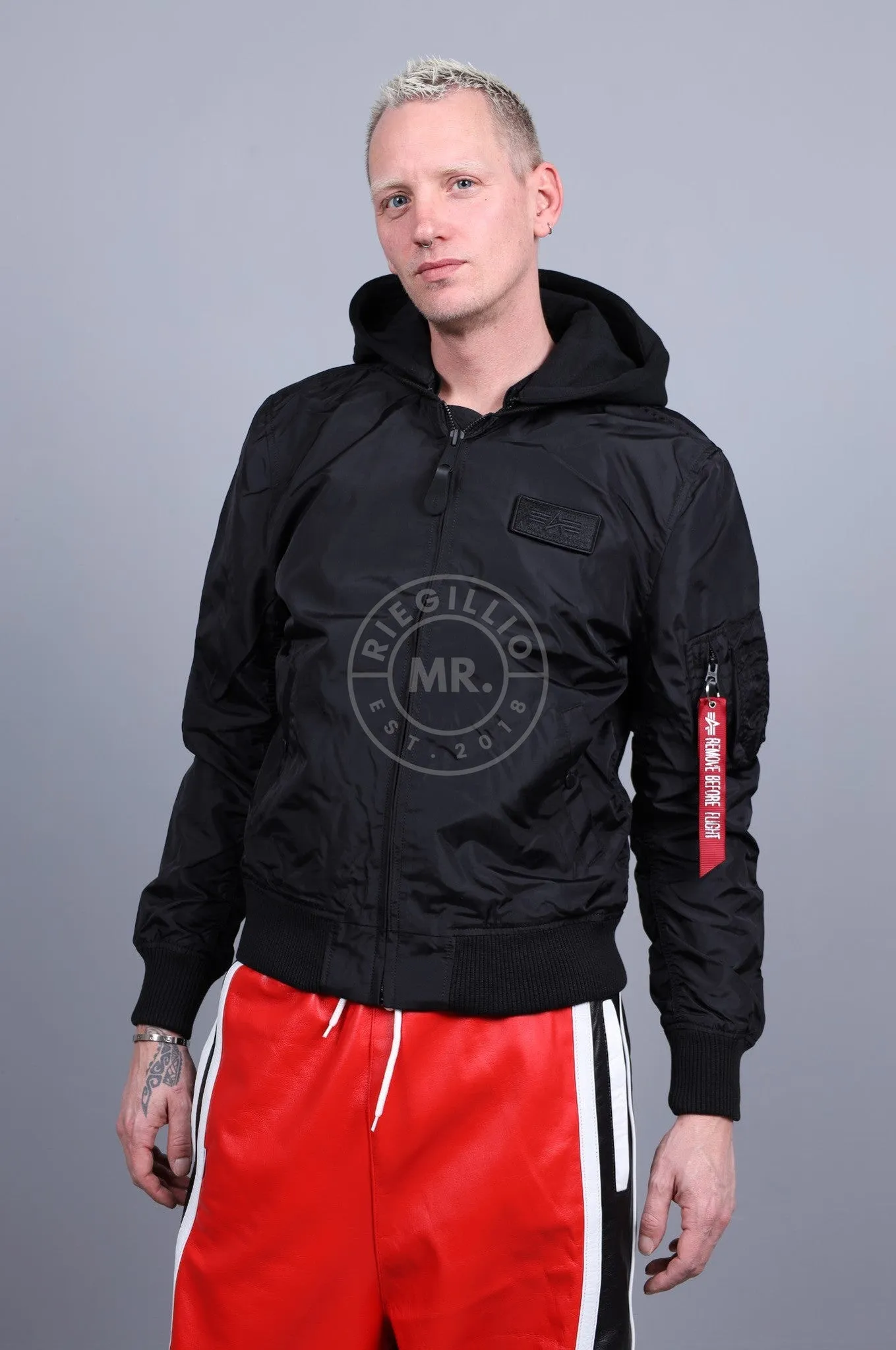 Alpha Industries MA-1 TT Hood - Black / Black