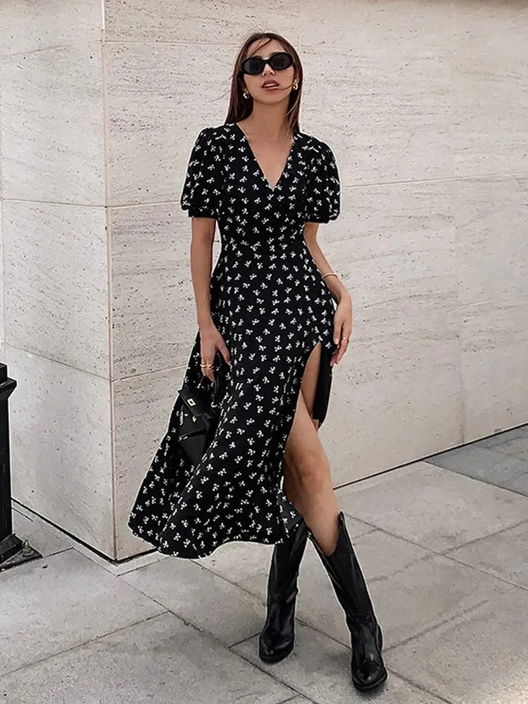 Black Vnecked Floral Printed Flare Midi Dress for Spring/Summer Vacation