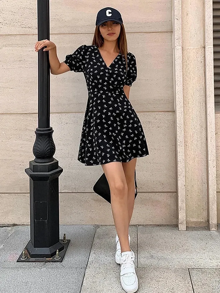 Black Vnecked Floral Printed Flare Midi Dress for Spring/Summer Vacation