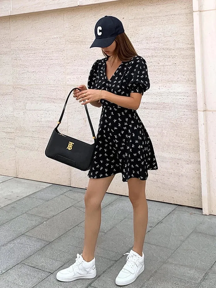 Black Vnecked Floral Printed Flare Midi Dress for Spring/Summer Vacation