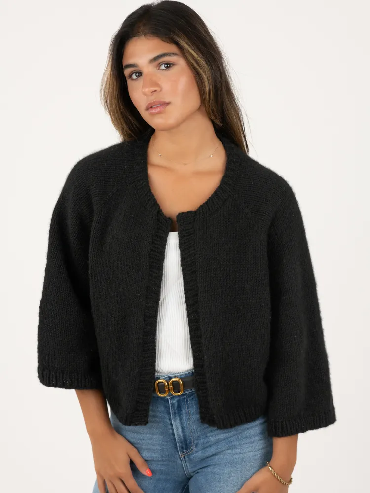 Cropped Classic Cardi