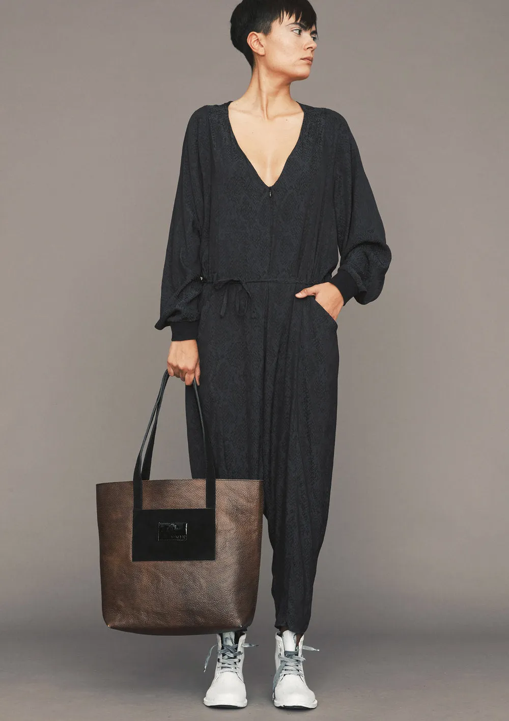 JUMPSUIT LONG OVERSIZED - JACQUARD SATIN black snake