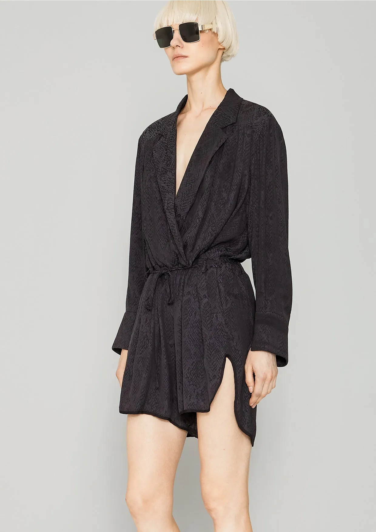 JUMPSUIT REVERS SHORT - JACQUARD SATIN snake black