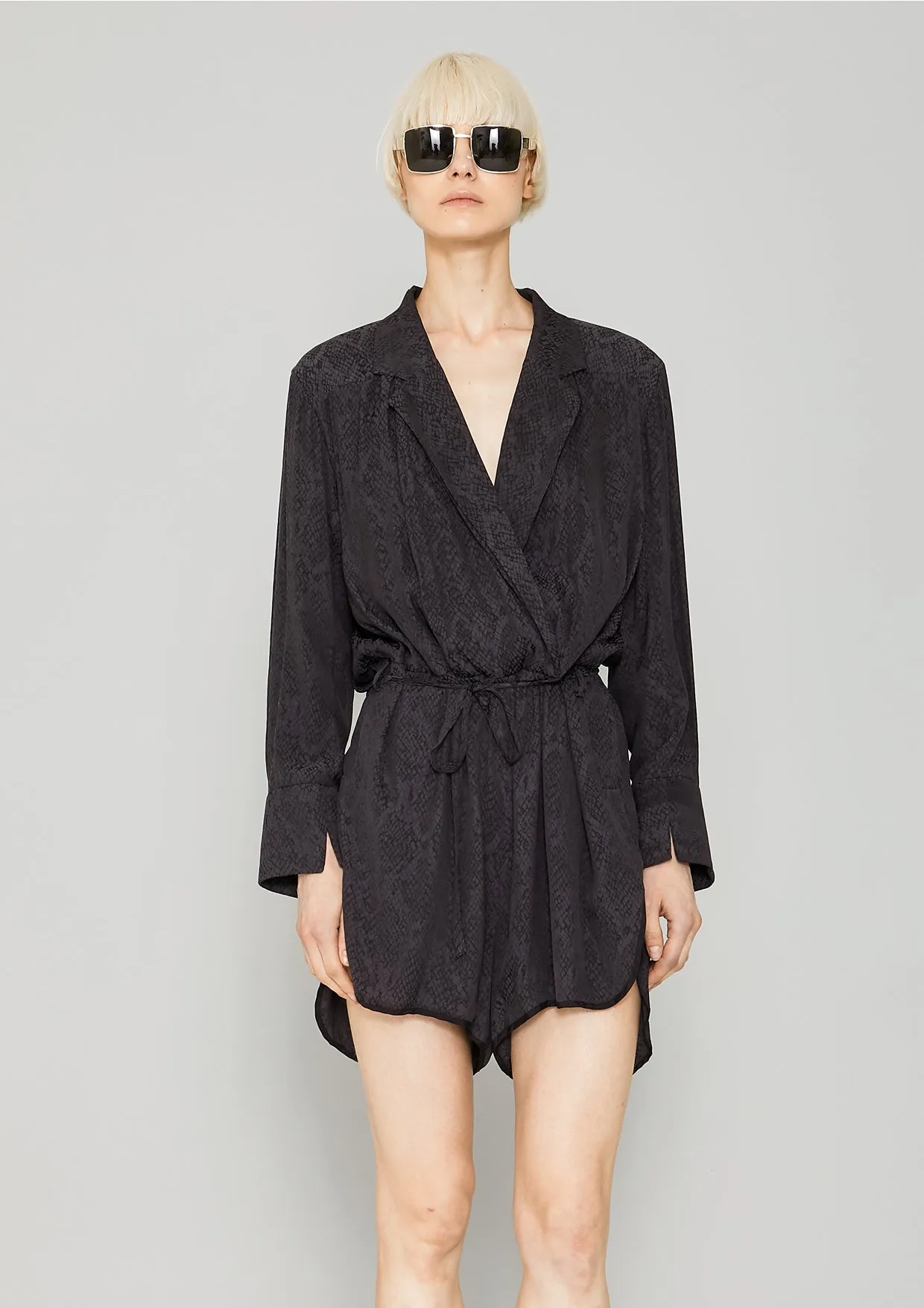 JUMPSUIT REVERS SHORT - JACQUARD SATIN snake black