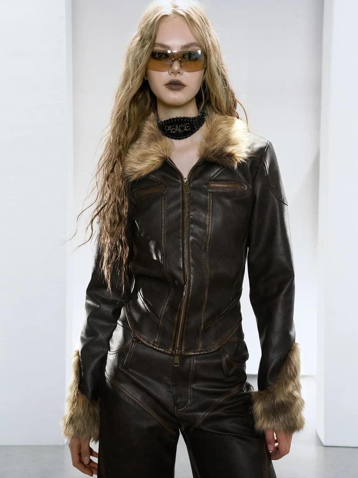 Luxury Quilted Leather Jacket With Fur Collar