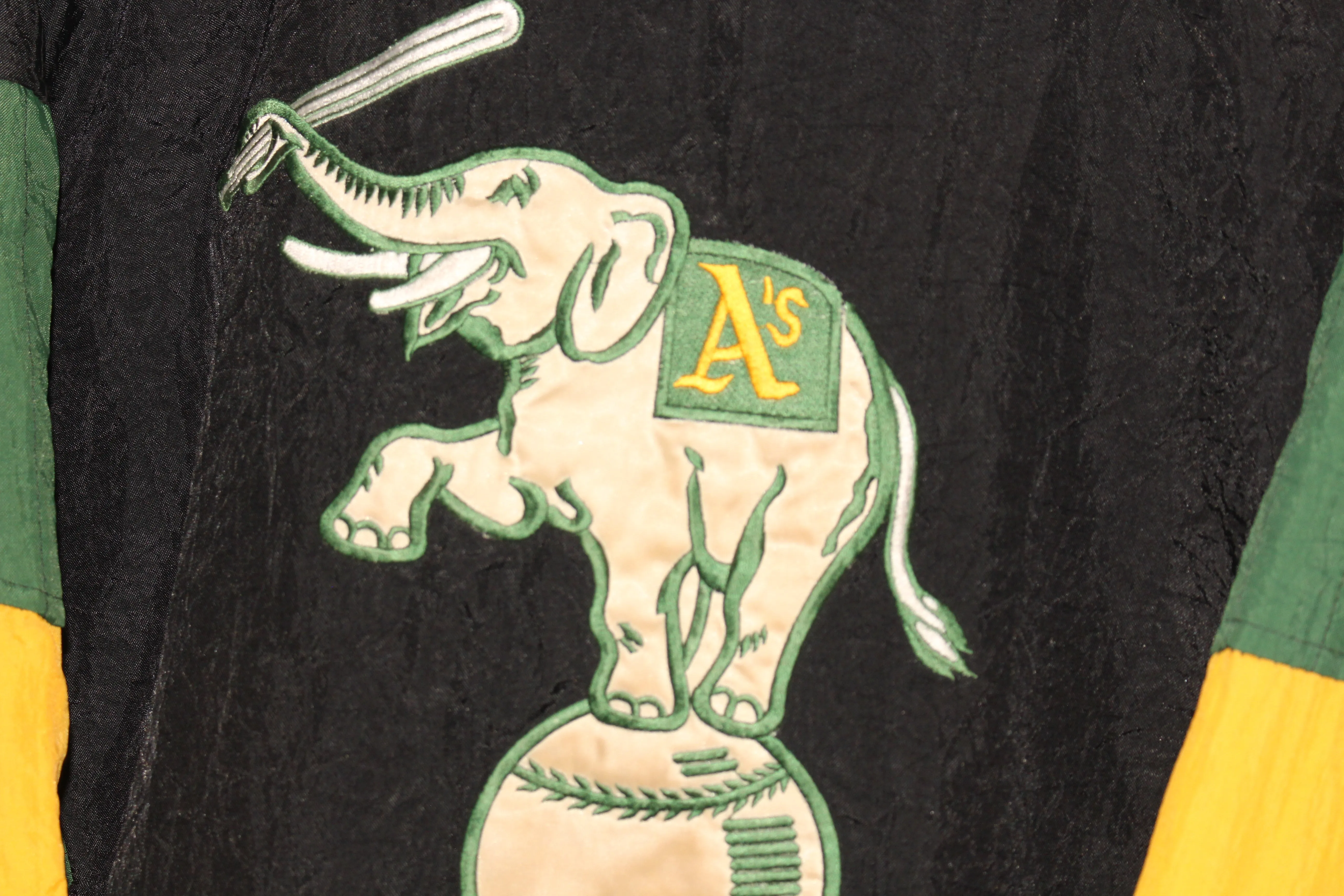 Rare Oakland Athletics Starter Pullover (L)