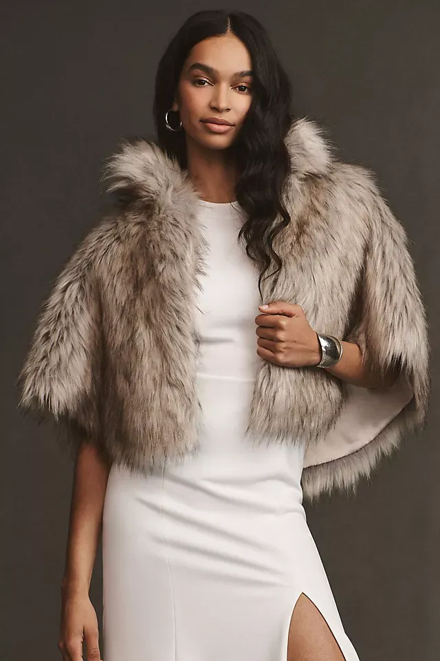 Upturned Collar Fur Capelet