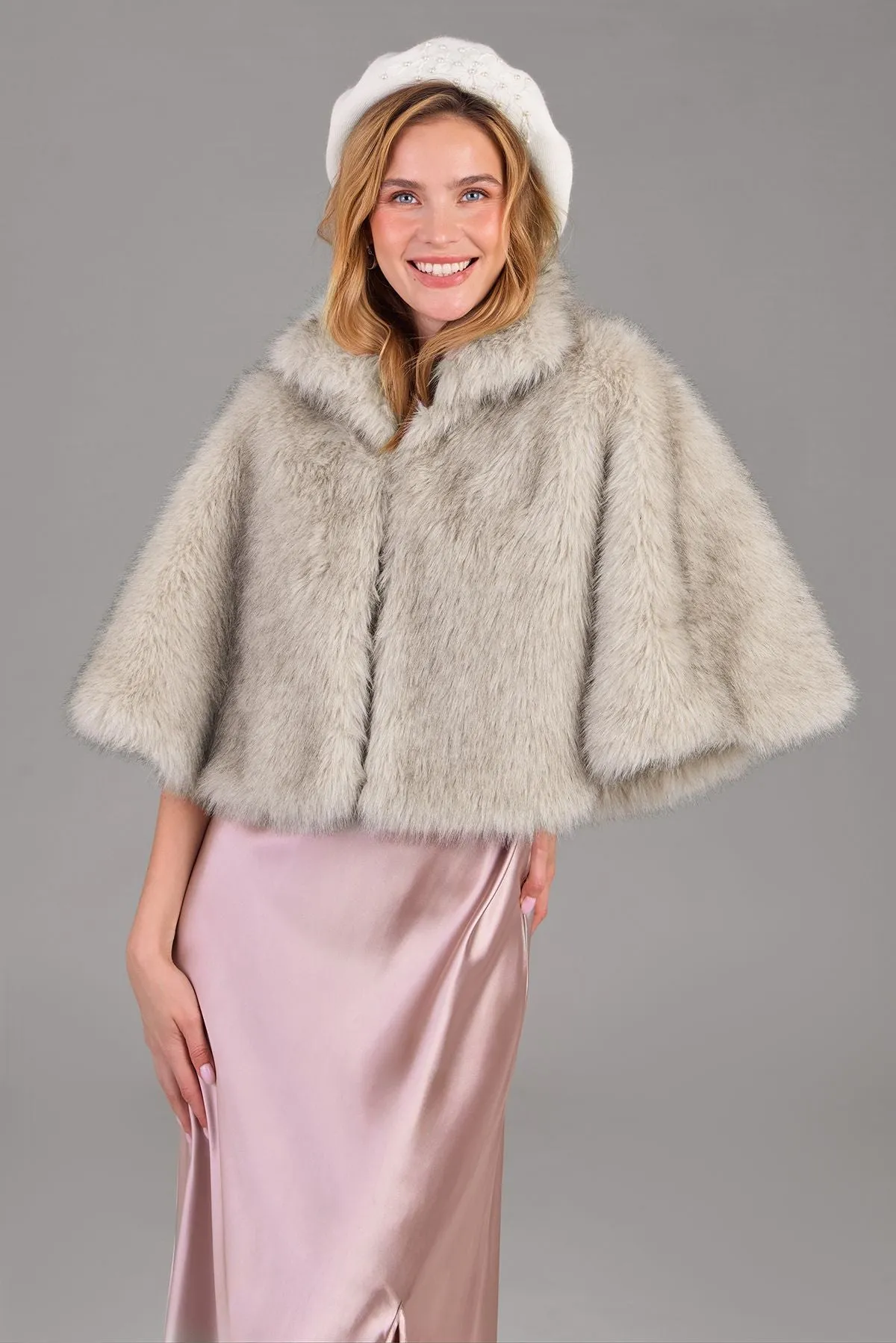 Upturned Collar Fur Capelet