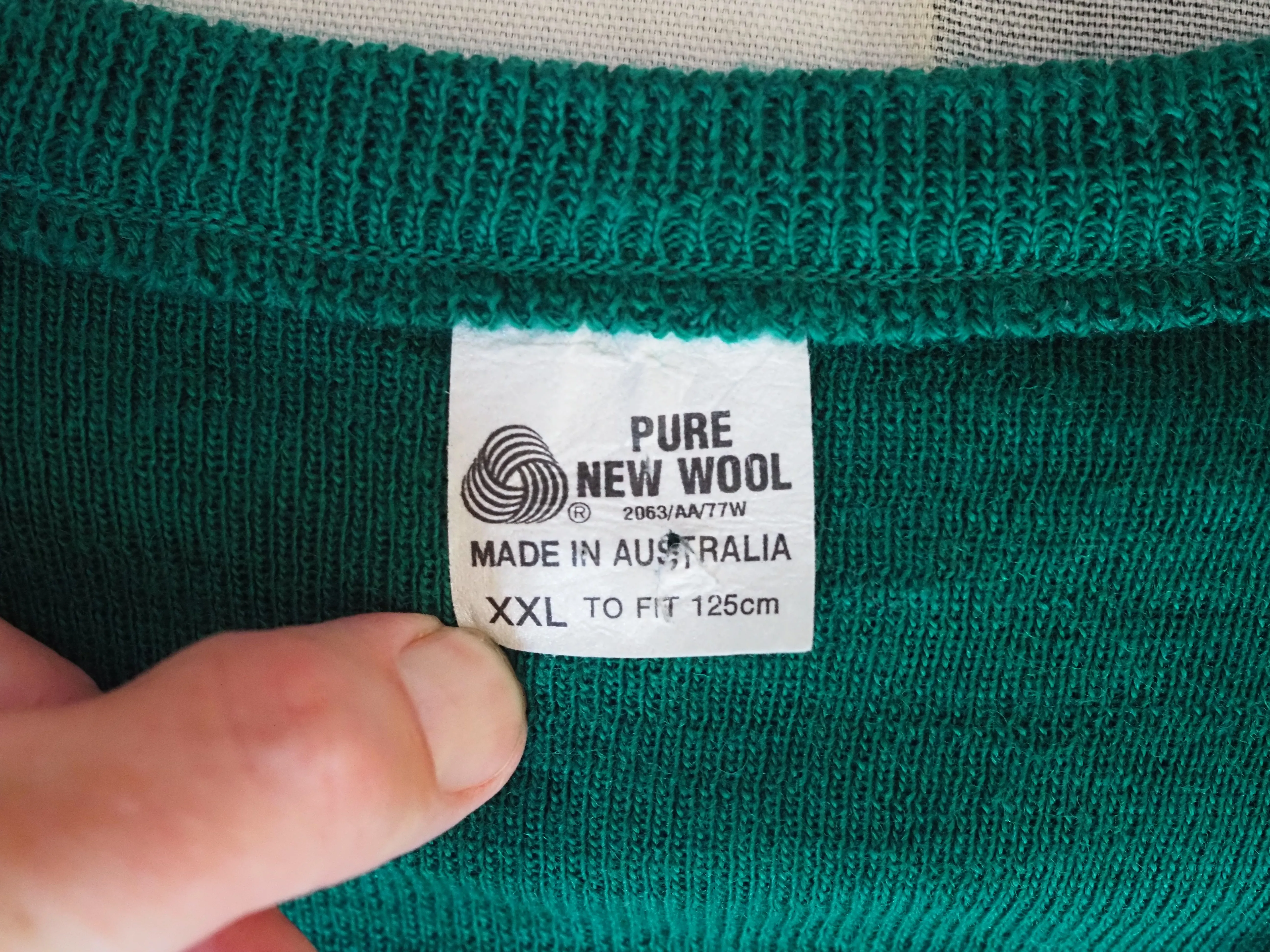 Vintage 1980s v-neck pure wool green jumper, made in Australia, XXL